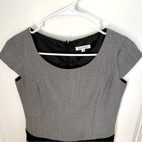 Vintage Cap Sleeve Black White Career Dress XS Work Professional Pockets - Picture 3 of 7